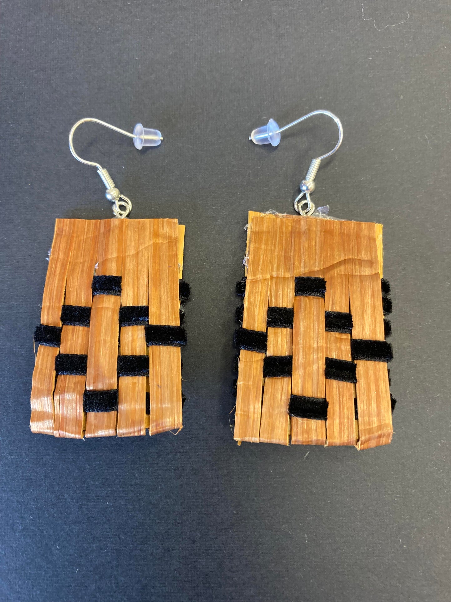 Earrings - Cedar w/Black