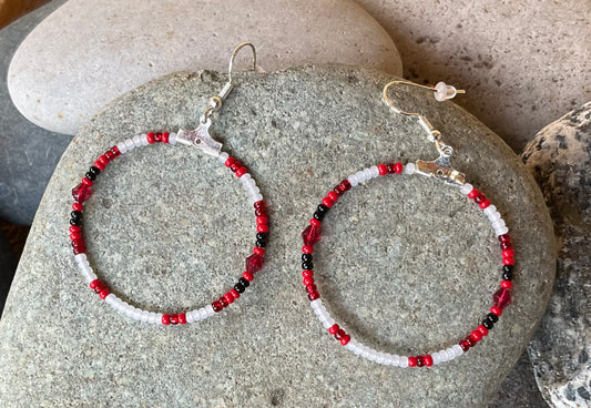 Earring - Beaded Hoop Red/Black